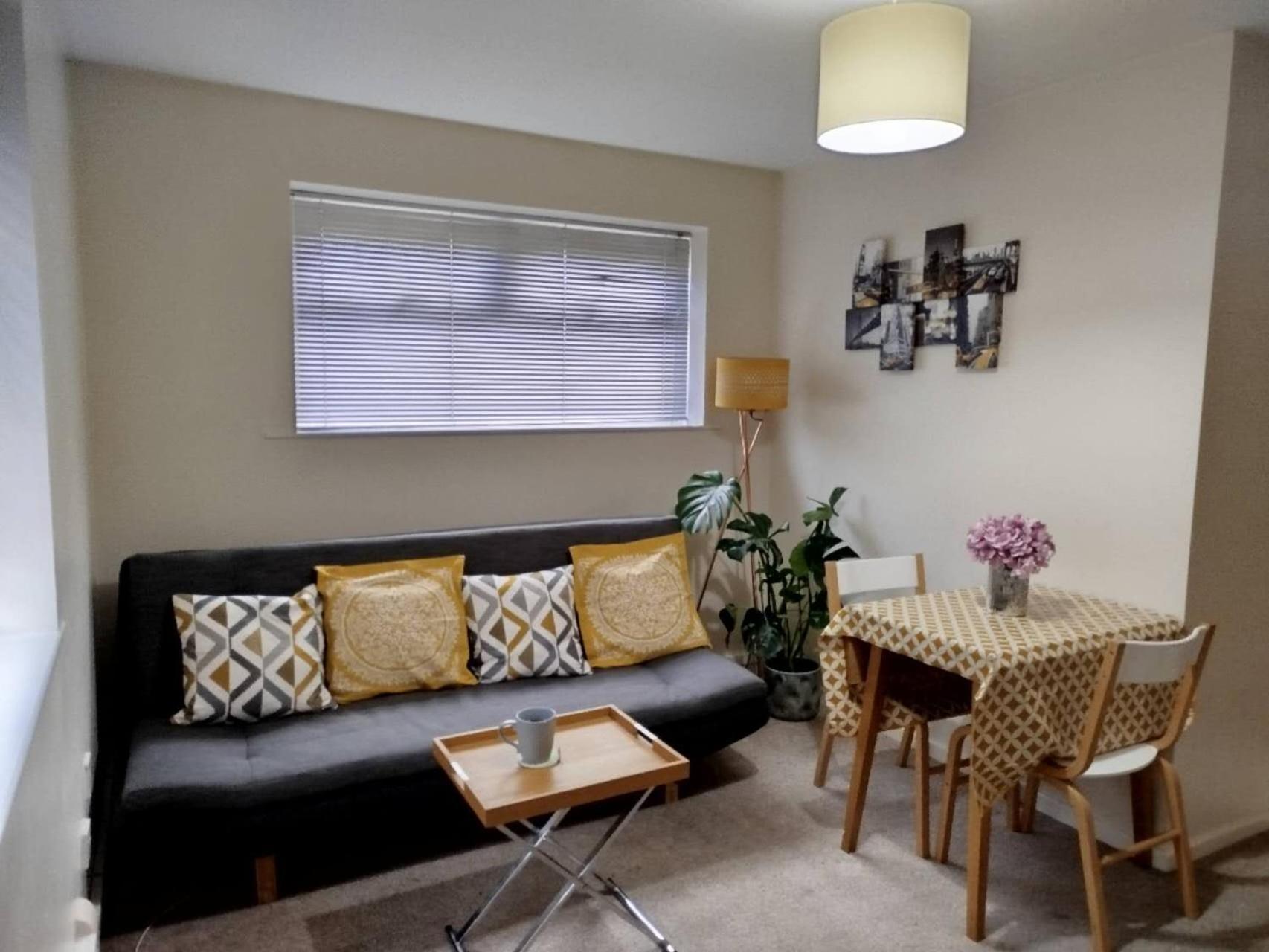 Cozy One Bedroom Holiday With Free Parking Rumah liburan York